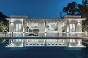 Melissia Luxury Villa