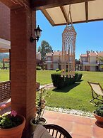 Cozy Beachfront Maisonette Offers Panoramic Views of Sea!