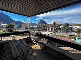 Lugano City Apartment in Cassarate Facing the Lake, 5min From the Cent