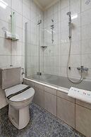 The Queen Apartments - Villa Adriana