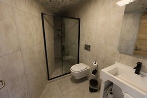 Midis Otel