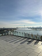 The Zipper Hotel & Apartments