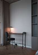 The Zipper Hotel & Apartments