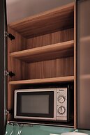 The Zipper Hotel & Apartments