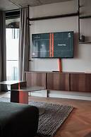 The Zipper Hotel & Apartments