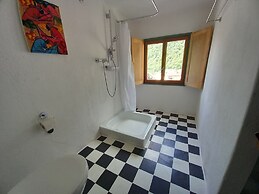 Room in Apartment - Casa Coerente Cavergno Single Room 3