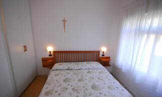 Villa With Garden and Patio With Fireplace