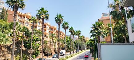 Artplatinum Suites & Apartments
