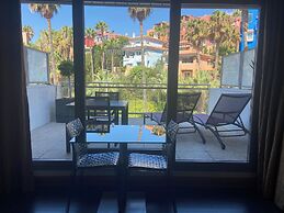 Artplatinum Suites & Apartments