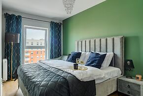 Lumina deluxe 3-room apartment