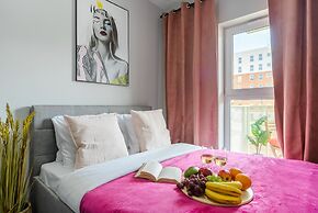 Lumina deluxe 3-room apartment