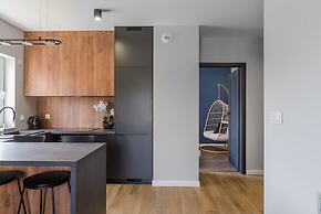 Lumina deluxe 3-room apartment