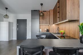 Lumina deluxe 3-room apartment