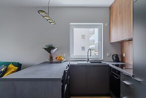 Lumina deluxe 3-room apartment