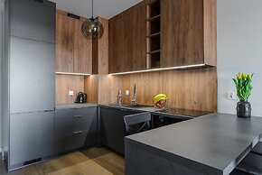 Lumina deluxe 3-room apartment
