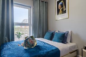 Lumina deluxe 3-room apartment