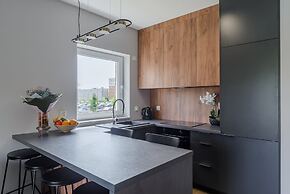 Lumina deluxe 3-room apartment