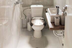 Villa Mare Azul - Luxury Beachfront Retreat in Hanioti, Halkidiki, Gre