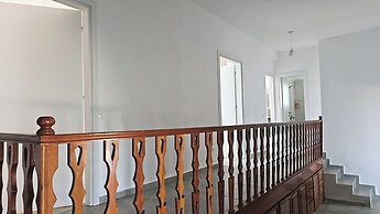 Villa Mare Azul - Luxury Beachfront Retreat in Hanioti, Halkidiki, Gre