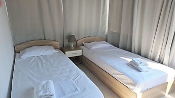 Villa Mare Azul - Luxury Beachfront Retreat in Hanioti, Halkidiki, Gre