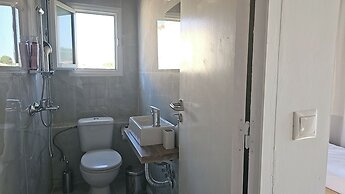 Villa Mare Azul - Luxury Beachfront Retreat in Hanioti, Halkidiki, Gre