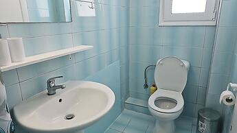 Villa Mare Azul - Luxury Beachfront Retreat in Hanioti, Halkidiki, Gre