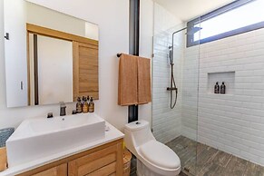 Spectacular Jungle Houses