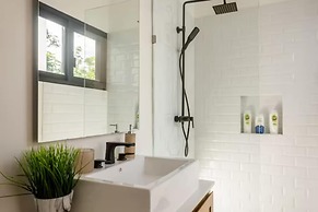 Spectacular Jungle Houses