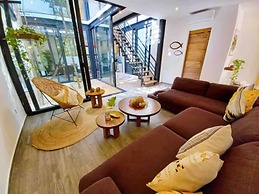 Spectacular Jungle Houses