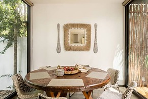 Spectacular Jungle Houses