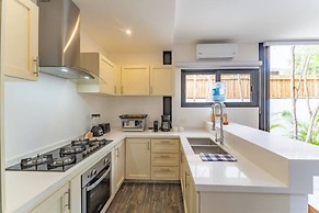 Spectacular Jungle Houses