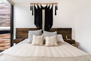 Spectacular Jungle Houses