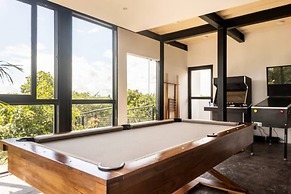 Spectacular Jungle Houses