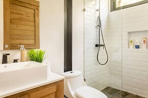 Spectacular Jungle Houses