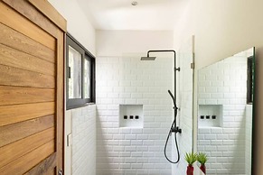 Spectacular Jungle Houses