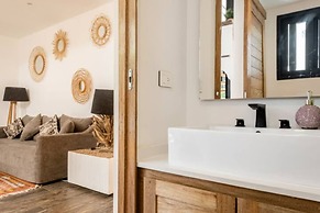 Spectacular Jungle Houses