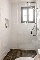 Spectacular Jungle Houses