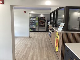 Super 8 By Wyndham Baltimore Northwest