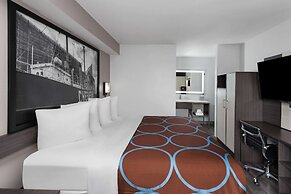 Super 8 By Wyndham Baltimore Northwest