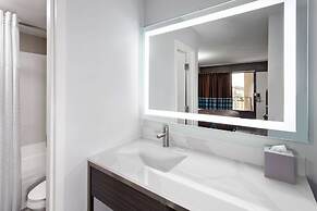 Super 8 By Wyndham Baltimore Northwest