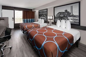 Super 8 By Wyndham Baltimore Northwest