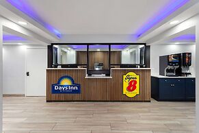 Super 8 By Wyndham Baltimore Northwest