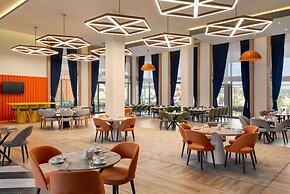 Ramada Encore By Wyndham Zomin