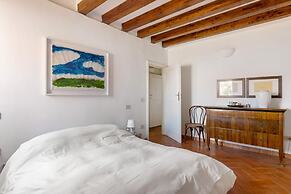 Country Style House in Bologna by Wonderful Italy