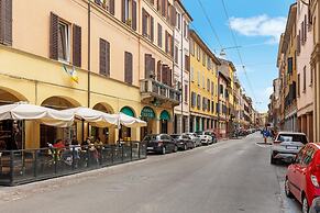 Country Style House in Bologna by Wonderful Italy