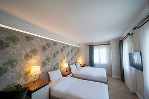 Mell City Suite Hotel