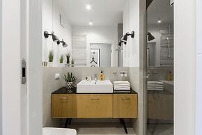 Lumina apartment with balcony Warsaw