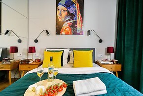 Lumina apartment with balcony Warsaw