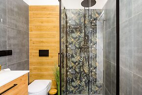 Lumina apartment with balcony Warsaw