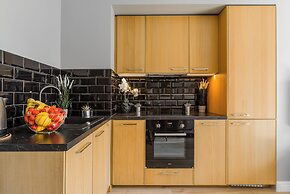 Lumina apartment with balcony Warsaw